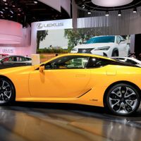 -xe-lexus-l-limited-edition-2019-2.jpg