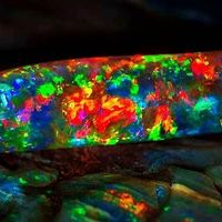 Worlds-most-expensive-opal-literally-glows-in-the-dark-geology-in.jpg