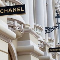Chanel nói "không" với lông thú và da động vật quý hiếm