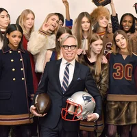 'Giấc mơ Mỹ' của Tommy Hilfiger