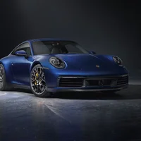 Chiếc xe huyền thoại Porsche 911 mới chính thức được ra mắt