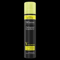 Dầu gội khô Dove Refresh+Care Invigorating Dry Shampoo.