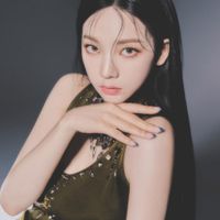 cách trang điểm; aespa; Karina