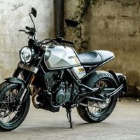 Brixton Crossfire 500 - chiếc mô tô phong cách cafer racer pha trộn nét hiện đại