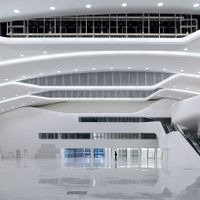 địa điểm có cầu thang giống Squid Game Dongdaemun Design Plaza