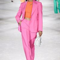 Naomi Campbell thời trang Versace