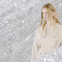 BST Burberry Xuân- Hè 2022: Animal Instinct sự tự do trong trí tưởng tượng