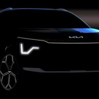 Hãng xe Kia hé lộ hình ảnh ô tô Niro 2022 trước ngày ra mắt
