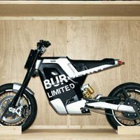 Burberry bắt tay cùng DAB Motors ra mắt dòng xe máy điện đô thị bảo vệ môi trường