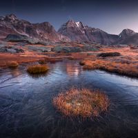 Ngắm nhìn kiệt tác thiên nhiên chuyển sắc thu tại vùng núi Alps