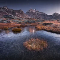 Ngắm nhìn kiệt tác thiên nhiên chuyển sắc thu tại vùng núi Alps