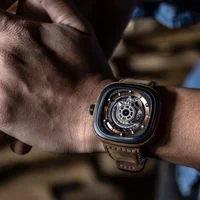 SEVENFRIDAY: Tự tin mọi lúc cùng PS2/01