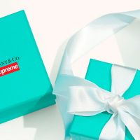 Hé lộ hình ảnh đầu tiên về dự án hợp tác đình đám Supreme x Tiffany & Co.