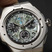 Chopard Alpine Eagle XL Chrono Only Watch: Hùng vĩ và lãng mạn
