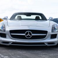 Mercedes-Benz SLS AMG