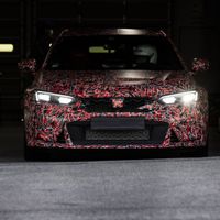 Honda Civic Type R 2023 trưng bày tại Tokyo Auto Show kèm lớp ngụy trang camo