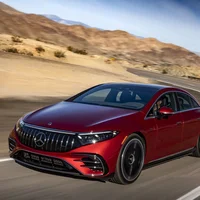Mercedes-AMG EQS 53 mới sẽ có giá từ 208.000 USD