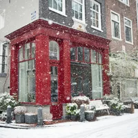 Amsterdam, mùa tuyết trắng phủ kín những con đường