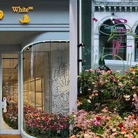 Các cửa hàng Off-White trên khắp thế giới cùng bày tỏ lời tri ân tới Virgil Abloh