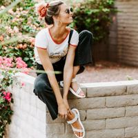 4 kiểu giày sandals cho ngày hè năng động