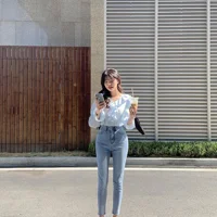 Skinny jeans cũng là sản phẩm được ưa chuộng. (Ảnh: Pinterest)
