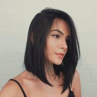 tóc bob tỉa cánh én
