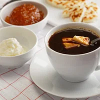 Kaffeost là sự kết hợp giữa phô mai nướng phần lan và cà phê nguyên chất.