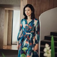 Lee Bo Young