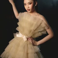 Cả showbiz hoá công chúa đẹp nao lòng trong những thiết kế của Nguyễn Minh Công