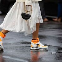 Street style giày thể thao