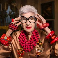 Bà Iris Apfel - người mẫu 100 tuổi