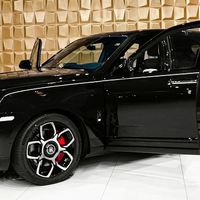 Cận cảnh Rolls Royce Cullinan hơn 40 tỷ cho giới siêu giàu