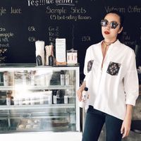Mix kính mát và đò sành điệu như Hà Tăng