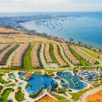 Centara Mirage Resort Mũi Né