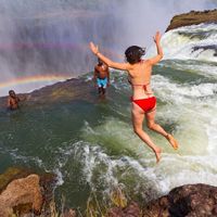 Hồ bơi của quỷ - Zambia và Zimbabwe