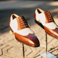 Giày Spectator - Biểu tượng phong cách thời trang kinh điển của quý ông