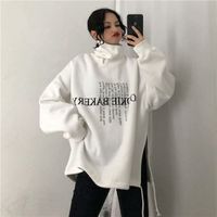 Siêu cute bên áo nỉ sweater xẻ tà