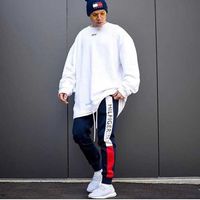 Phá cánh và năng động cùng quần jogger cá tính