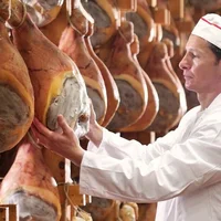 Parma Ham - Món giăm bông thịt sống trứ danh nước Ý - Ảnh 1