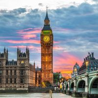 Tháp đồng hồ Big Ben