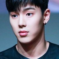 Shownu (MONSTA X)