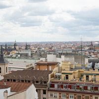 Khám phá khách sạn sang chảnh Ronaldo chuẩn bị khai trương ở Madrid - Ảnh 5.