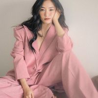 Váy áo local brand sao Việt diện dạo này: Toàn mẫu đẹp sang chỉ từ 600k, chị em sành điệu hãy tia gấp - Ảnh 9.