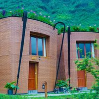 Mới lạ khu nghỉ dưỡng hình quẩy tấu đẹp tựa “trời Tây” ở Hà Giang - 2