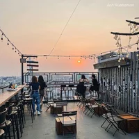 5 quán cà phê rooftop ngắm hoàng hôn ở TP.HCM - 10