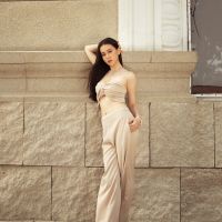 Ngày hè, mix&match bra top đẹp như sao Việt-8