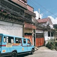 Thú vị những chiếc xe Jeepney đầy sắc màu ở Philippines - 1