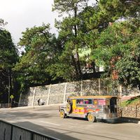 Thú vị những chiếc xe Jeepney đầy sắc màu ở Philippines - 6