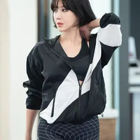 4 kiểu tóc ngắn hot nhất trong phim Hàn nửa đầu năm 2021: Toàn những kiểu giúp sang cả khuôn mặt - Ảnh 2.