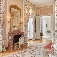 Trải nghiệm cuộc sống hoàng gia trong cung điện Versailles